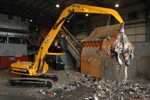 New Earth has purchased five vehicles from JCB for use at its Cotesbach MBT facility in Leicestershire